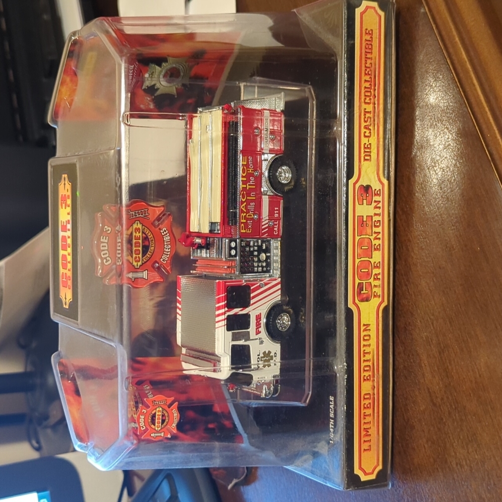 Code 3 Rare Vintage Fire Prevention Vol F.D. Ferrara Inferno Pumper.